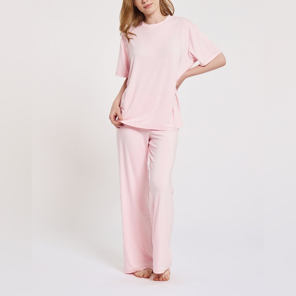 NWT LAVENDER SCENTED PINK PAJAMAS-S
